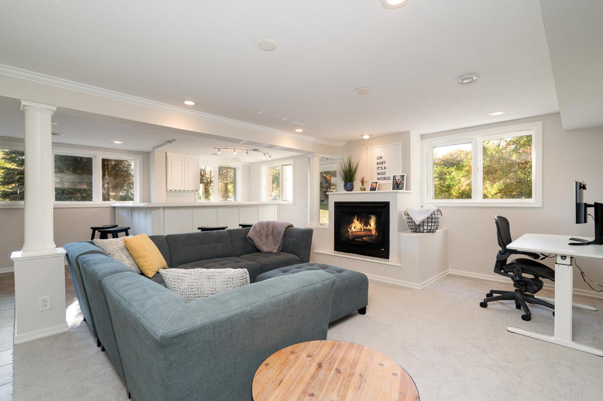 Carlow Manor On Lake Minnetonka Holiday home *